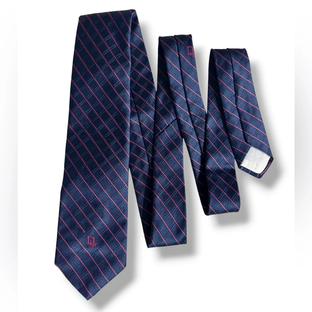 CHRISTIAN DIOR  Logo Navy & Red Woven Diamond Pattern Tie VINTAGE